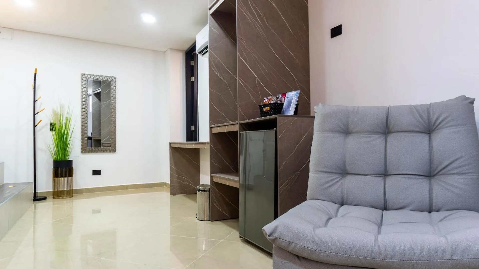 Hotel California City Medellín
